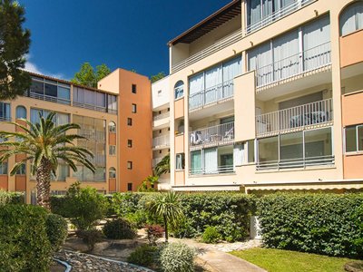 Cliquez pour découvrir toutes les photos de l'ÉTABLISSEMENT ! résidence La Baie Des Anges - Vacancéole photo 2