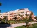 Camping Pas Cher vous présente avec son site Officiel campingpascher.fr, la Résidence Palmyra Golf, située sur la commune de Le Cap D'agde dans le département Hérault (Languedoc Roussillon) en France. La résidence Palmyra Golf vous propose un hébergement de type appartement de 60 m² pour 6 personnes avec climatisation (télévision). L'établissement vous propose 3 autres types d'hébergements. Découvrez tous nos séjours à petits prix dans la commune et aux alentours de Le Cap D'agde du département : Hérault (Languedoc Roussillon). Les Avis clients pour la Résidence Palmyra Golf sont excellents avec une note moyenne de 8 sur 10. Mer, Piscine chauffée, Piscine couverte, Golf, Planche à voile, Plongée, Supermarché, Épicerie,... En savoir plus : cliquez-ICI.