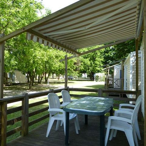 Cliquez pour découvrir toutes les photos de l'HÉBERGEMENT ! mobilhome - Les Acacias photo 2
