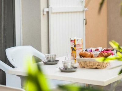 Cliquez pour découvrir toutes les photos de l'HÉBERGEMENT ! appartement - Les Demeures Torrellanes - Vacancéole photo 1