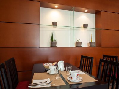 Cliquez pour découvrir toutes les photos de l'ÉTABLISSEMENT ! résidence Residence Duguesclin - Vacancéole photo 5