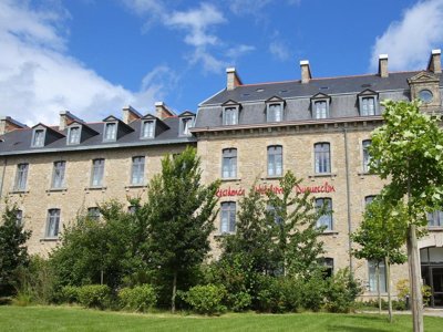Cliquez pour découvrir toutes les photos de l'ÉTABLISSEMENT ! résidence Residence Duguesclin - Vacancéole photo 8