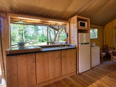Cliquez pour découvrir toutes les photos de l'HÉBERGEMENT ! tente - Le Pech Charmant photo 9
