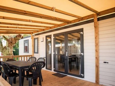Cliquez pour découvrir toutes les photos de l'HÉBERGEMENT ! mobil-home - Paradis - La Ferme Erromardie photo 7