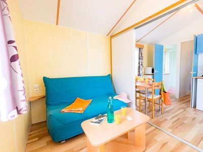 Cliquez pour découvrir toutes les photos de l'HÉBERGEMENT ! mobil-home - De La Baie photo 5