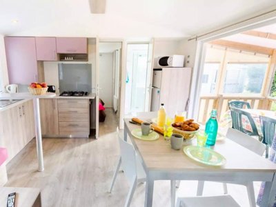 Cliquez pour découvrir toutes les photos de l'HÉBERGEMENT ! mobil-home - De La Baie photo 10