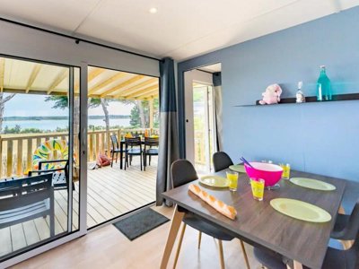 Cliquez pour découvrir toutes les photos de l'HÉBERGEMENT ! mobil-home - De La Baie photo 3