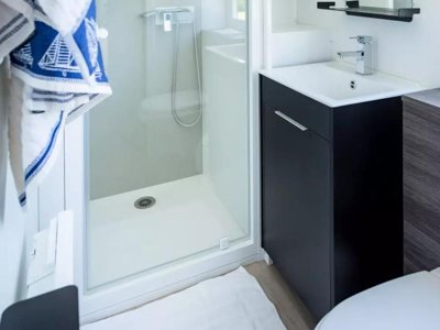 Cliquez pour découvrir toutes les photos de l'HÉBERGEMENT ! mobil-home - De La Baie photo 6