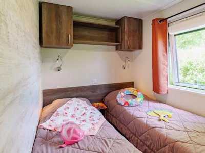 Cliquez pour découvrir toutes les photos de l'HÉBERGEMENT ! mobil-home - De La Baie photo 16