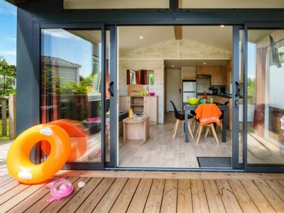 Cliquez pour découvrir toutes les photos de l'HÉBERGEMENT ! mobil-home - De La Baie photo 5