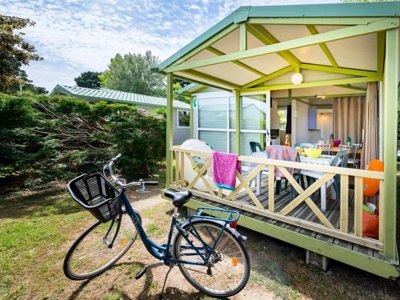 Cliquez pour découvrir toutes les photos de l'HÉBERGEMENT ! chalet - De La Baie photo 5