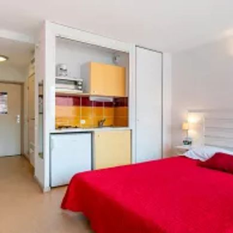 Cliquez pour découvrir toutes les photos de l'HÉBERGEMENT ! chambre - Le Saint-Clair photo 2