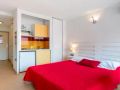 Cliquez pour découvrir toutes les photos de l'HÉBERGEMENT ! chambre - résidence Le Saint-Clair photo 2
