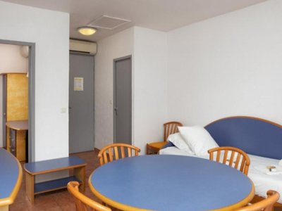 Cliquez pour découvrir toutes les photos de l'HÉBERGEMENT ! studio - SOWELL - Les Chênes Verts photo 2