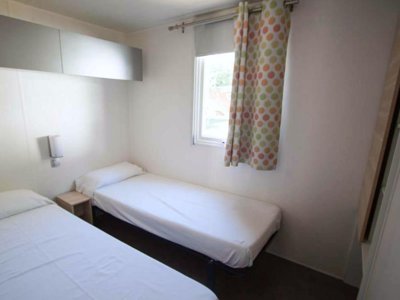 Cliquez pour découvrir toutes les photos de l'HÉBERGEMENT ! mobil-home - Joan photo 7