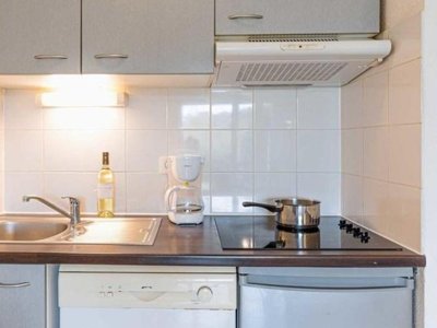 Cliquez pour découvrir toutes les photos de l'HÉBERGEMENT ! studio - Les Rives Marines photo 2