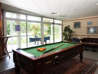 Cliquez pour découvrir toutes les photos de l'ÉTABLISSEMENT ! établissement Du Golf photo 10