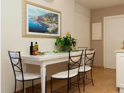 Cliquez pour découvrir toutes les photos de l'HÉBERGEMENT ! appartement - Madame Vacances - Provence Country Club photo 2