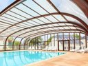Camping Pas Cher vous présente avec son site Officiel campingpascher.fr, la Résidence Madame Vacances- Les Cottages De Valjoly classé 3 étoiles, située sur la commune de Valjoly dans le département Nord (Nord Pas De Calais) en France. La résidence Madame Vacances- Les Cottages De Valjoly, vous présente un hébergement de type maison de 25 m² et télévision. La résidence Madame Vacances- Les Cottages De Valjoly vous proposeun séjour PAS CHER avec une REMISEdu jeudi 04 juin au jeudi 11 juin 2026 avec une PROMO de DERNIÈRE MINUTE, en promotion à -45% pour 7 nuits à 246,95 € au lieu de 449,0 € soit une Économie de 202,05 €. Cette location propose 269 dates différentes pour réserver votre séjour. Découvrez également les 5 autres gammes d'hébergements de la résidence. Les Avis clients pour la Résidence Madame Vacances- Les Cottages De Valjoly sont excellents avec une note moyenne de 8 sur 10. Lac, Piscine couverte, Piscine extérieure, Canoë-kayak, Centre équestre, Cyclisme, Golf, Planche à voile, Pédalo, Trampoline, Voile, Bar, Supermarché,... En savoir plus : cliquez-ICI.