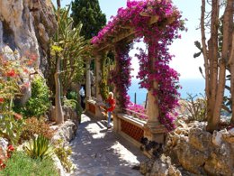 Camping Pas Cher vous présente avec son site Officiel campingpascher.fr, la Résidence Les Hauts De La Principauté classé 3 étoiles, située sur la commune de Beausoleil dans le département Alpes-maritimes (Provence-alpes-côte D'azur) en France. La résidence Les Hauts De La Principauté, vous présente un hébergement de type studio de 28 m² pour 2 personnes et télévision. La résidence Les Hauts De La Principauté vous propose du sam. 20 décembre au sam. 27 décembre 2025, en promotion à -20% pour 7 nuits à 660,80 € au lieu de 826,0 € soit une Économie de 165,20 €. Cette location propose 3 dates différentes pour réserver votre séjour. Découvrez également les 3 autres gammes d'hébergements de la résidence. Les Avis clients pour la Résidence Les Hauts De La Principauté sont excellents avec une note moyenne de 9 sur 10. Golf, Supermarché,... En savoir plus : cliquez-ICI.