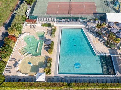 Cliquez pour découvrir toutes les photos de l'ÉTABLISSEMENT ! camping Romanée - Le Cormoran photo 1