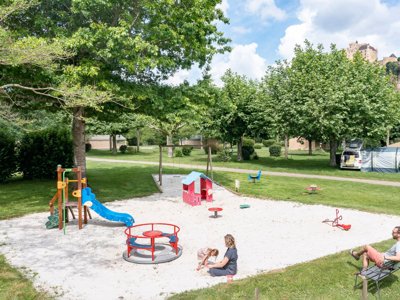 Cliquez pour découvrir toutes les photos de l'ÉTABLISSEMENT ! camping Romanée - Le Capeyrou photo 16