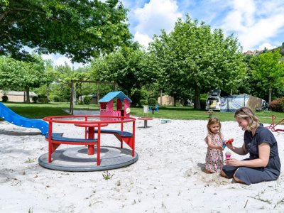 Cliquez pour découvrir toutes les photos de l'ÉTABLISSEMENT ! camping Romanée - Le Capeyrou photo 18