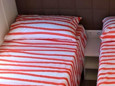 Cliquez pour découvrir toutes les photos de l'HÉBERGEMENT ! mobil-home - Europa Silvella photo 4