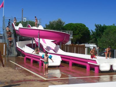 Cliquez pour découvrir toutes les photos de l'ÉTABLISSEMENT ! camping Les Flamants Roses photo 3
