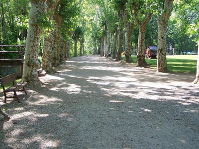 Cliquez pour découvrir toutes les photos de l'ÉTABLISSEMENT ! camping Village De Chalets D'Objat photo 11