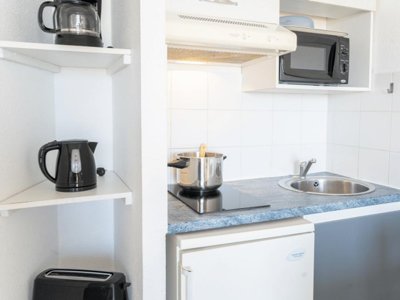 Cliquez pour découvrir toutes les photos de l'HÉBERGEMENT ! appartement - Le Neptune photo 3