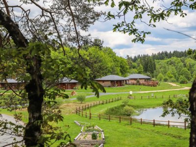Cliquez pour découvrir toutes les photos de l'ÉTABLISSEMENT ! camping Domaine Des Monédières - Vacancéole photo 12