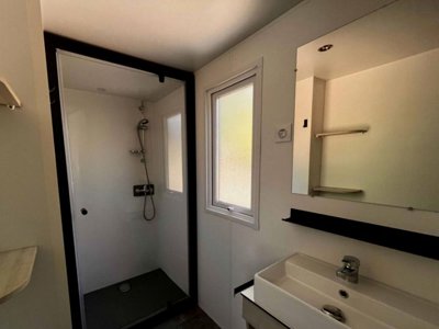 Cliquez pour découvrir toutes les photos de l'HÉBERGEMENT ! mobil-home - Paradis Les Rives De L'Hérault photo 6