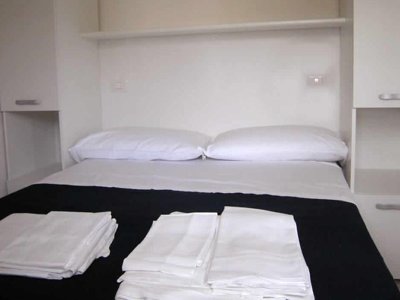 Cliquez pour découvrir toutes les photos de l'HÉBERGEMENT ! mobil-home - Heliopolis & Village photo 7