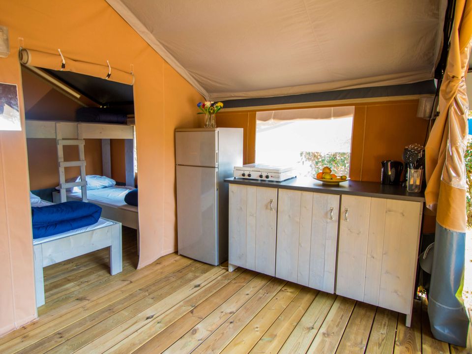 tente toile et bois - établissement Portosole photo 3