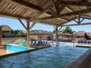 Camping Pas Cher vous présente avec son site Officiel campingpascher.fr, la Résidence Club Belambra Les Portes De Dordogne classé 3 étoiles, située sur la commune de Alvignac dans le département Lot (Midi Pyrénées) en France. La résidence Club Belambra Les Portes De Dordogne vous propose un hébergement de type appartement de 40 m² avec climatisation (télévision). L'établissement vous propose 4 autres types d'hébergements. Découvrez tous nos séjours à petits prix dans la commune et aux alentours de Alvignac du département : Lot (Midi Pyrénées). Piscine couverte, Piscine extérieure, Animations familiales, Club ados, Club enfants, Aire de jeux enfants, Canoë-kayak, Court de tennis, Ping-pong, Randonnée, Salle de fitness, Bar, Boulangerie, Bureau de tabac, Snack/Bar, Station-service, Supermarché,... En savoir plus : cliquez-ICI.