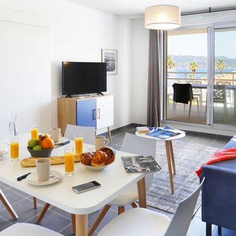 Cliquez pour découvrir toutes les photos de l'HÉBERGEMENT ! appartement - Le Cap Azur photo 2