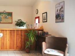 Camping Pas Cher vous présente avec son site Officiel campingpascher.fr, la Résidence Nemea Les Rives De Saint Brice, située sur la commune de Arès dans le département Gironde (Aquitaine) en France. La résidence Nemea Les Rives De Saint Brice, vous présente un hébergement de type villa de 40 m² pour 6 personnes et télévision. La résidence Nemea Les Rives De Saint Brice vous propose du sam. 07 mars au sam. 14 mars 2026 pour 7 nuits à 294€. Cette location propose 22 dates différentes pour réserver votre séjour. Découvrez également les 5 autres gammes d'hébergements de la résidence. Les Avis clients pour la Résidence Nemea Les Rives De Saint Brice sont excellents avec une note moyenne de 8 sur 10. Mer, Piscine couverte, Piscine extérieure, Club enfants, Ping-pong, Salle de fitness,... En savoir plus : cliquez-ICI.