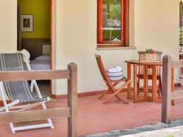 Camping Pas Cher vous présente avec son site Officiel campingpascher.fr, le Camping Gitavillage Talamone, situé sur la commune de Talamone dans le département Grosseto (Toscane) en Italie. Le camping Gitavillage Talamone, vous présente un hébergement de type appartement avec climatisation et télévision. Le camping Gitavillage Talamone vous propose du lundi 04 mai au lundi 11 mai 2026 pour 7 nuits à 343€. Cette location propose 103 dates différentes pour réserver votre séjour. Découvrez également les 8 autres gammes d'hébergements du camping. Les Avis clients pour le Camping Gitavillage Talamone sont excellents avec une note moyenne de 9 sur 10. Piscine extérieure, Animations familiales, Club enfants, Aire de jeux enfants, Court de tennis, Cyclisme, Ping-pong, Pétanque, Randonnée, Terrain multisports, Voile, Bar, Dépôt de pain, Plats à emporter, Restaurant, Épicerie,... En savoir plus : cliquez-ICI.