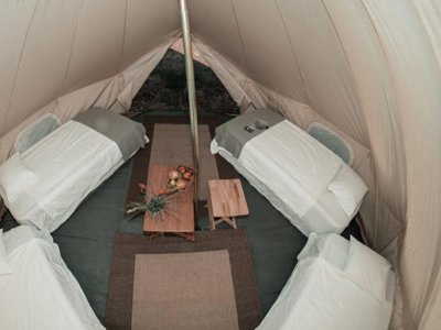 Cliquez pour découvrir toutes les photos de l'HÉBERGEMENT ! tente en toile et bois - La Sirena photo 5