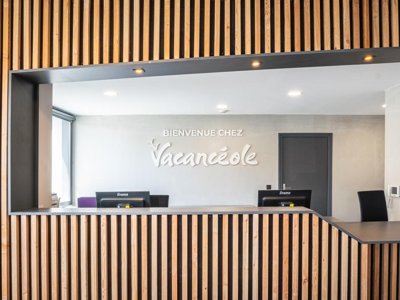 Cliquez pour découvrir toutes les photos de l'ÉTABLISSEMENT ! résidence Les Ecrins D'Auris - Vacancéole photo 3