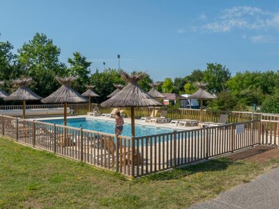 Cliquez pour découvrir toutes les photos de l'ÉTABLISSEMENT ! camping Du Plan D'Eau photo 2