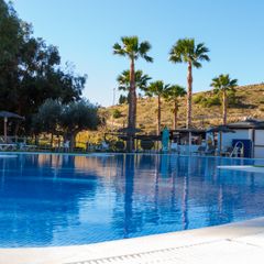 Camping Pas Cher vous présente avec son site Officiel campingpascher.fr, le Établissement El Torres, situé sur la commune de Alicante dans le département Alicante (Région De Valence) en Espagne. L'établissement El Torres vous propose un hébergement de type mobilhome de 45 m². L'établissement vous propose 2 autres types d'hébergements. Découvrez tous nos séjours à petits prix dans la commune et aux alentours de Alicante du département : Alicante (Région De Valence).... En savoir plus : cliquez-ICI.