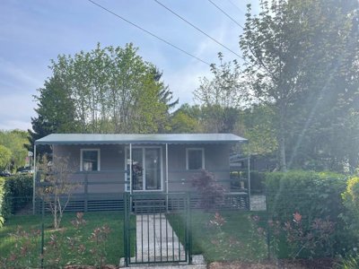 Cliquez pour découvrir toutes les photos de l'HÉBERGEMENT ! mobil-home - Montorfano photo 2