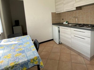 Cliquez pour découvrir toutes les photos de l'HÉBERGEMENT ! bungalow - Montorfano photo 4