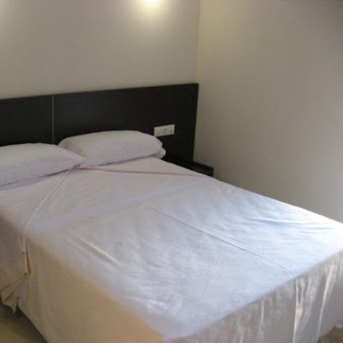 Cliquez pour découvrir toutes les photos de l'HÉBERGEMENT ! appartement - L'Escala Resort photo 3