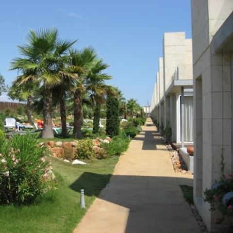 Cliquez pour découvrir toutes les photos de l'HÉBERGEMENT ! appartement - L'Escala Resort photo 2