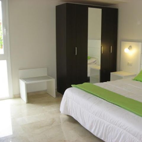 Cliquez pour découvrir toutes les photos de l'HÉBERGEMENT ! appartement - L'Escala Resort photo 4