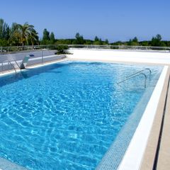 Camping Pas Cher vous présente avec son site Officiel campingpascher.fr, le Établissement Odissea Park, situé sur la commune de Santa Susanna dans le département Barcelone (Catalogne) en Espagne. L'établissement Odissea Park vous propose un hébergement de type appartement de 32 m². L'établissement vous propose 3 autres types d'hébergements. Découvrez tous nos séjours à petits prix dans la commune et aux alentours de Santa Susanna du département : Barcelone (Catalogne).... En savoir plus : cliquez-ICI.