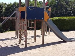 Camping Pas Cher vous présente avec son site Officiel campingpascher.fr, le Village vacances VVF Villages - Les Fontaines Des Vosges - Saales classé 3 étoiles, situé sur la commune de Saales dans le département Bas-rhin (Alsace) en France. Le village vacances VVF Villages - Les Fontaines Des Vosges - Saales, vous présente un hébergement de type maison de campagne de 45 m² pour 2 personnes. Le village vacances VVF Villages - Les Fontaines Des Vosges - Saales vous propose du sam. 16 mai au sam. 23 mai 2026, en promotion à -15% pour 7 nuits à 487,90 € au lieu de 574,0 € soit une Économie de 86,10 €. Cette location propose 158 dates différentes pour réserver votre séjour. Découvrez également les 5 autres gammes d'hébergements du village vacances. Les Avis clients pour le Village vacances VVF Villages - Les Fontaines Des Vosges - Saales sont excellents avec une note moyenne de 8 sur 10. Lac, Piscine chauffée, Piscine extérieure, Animations familiales, Club ados, Club enfants, Aire de jeux enfants, Baby-foot, Canoë-kayak, Ping-pong, Piscine, Pétanque, Randonnée, Salle de jeux vidéo, Structure gonflable enfants, Terrain de volley-ball, Terrain multisports, Boulangerie, Station-service, Supermarché, Épicerie,... En savoir plus : cliquez-ICI.